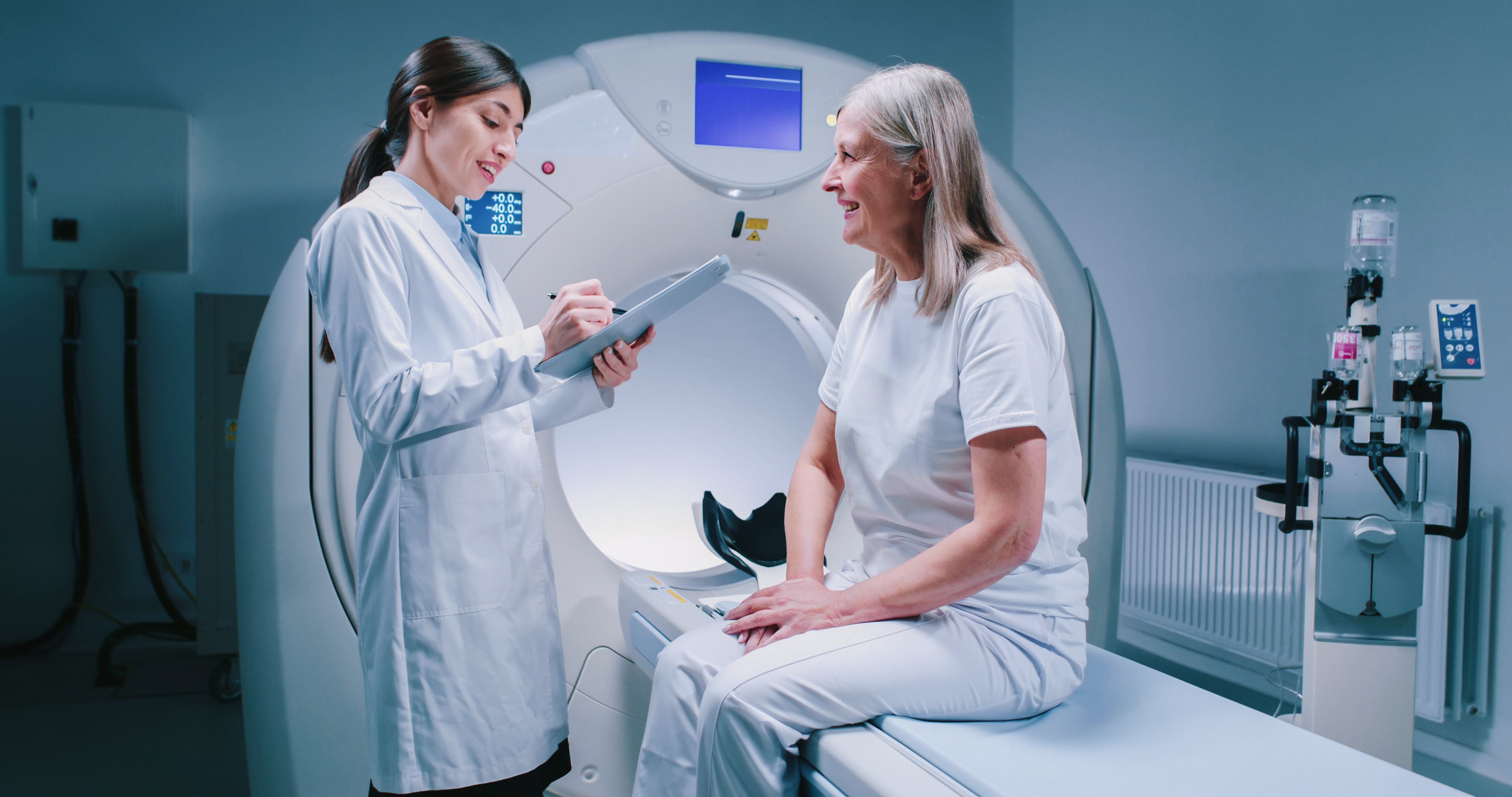 25-24-Nurse-CT-Scan.jpeg